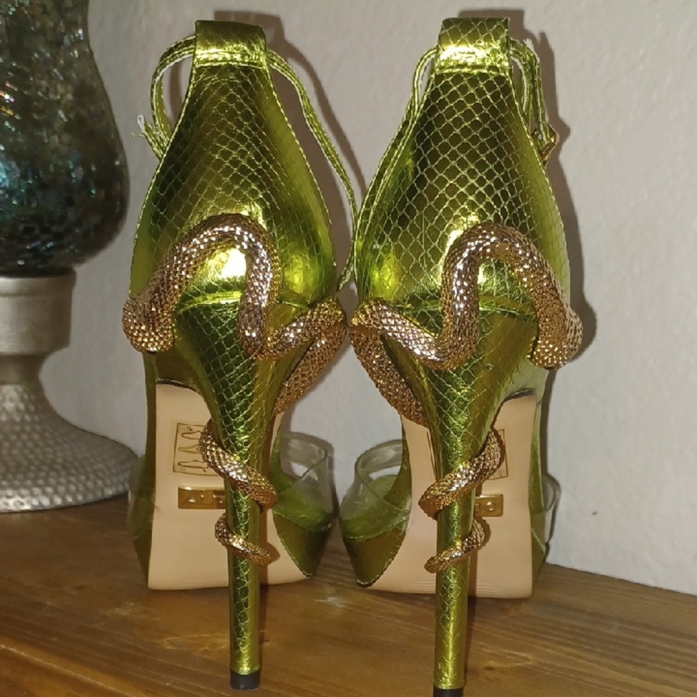 NEW Aldo Metallic Green Golden Snake Heels